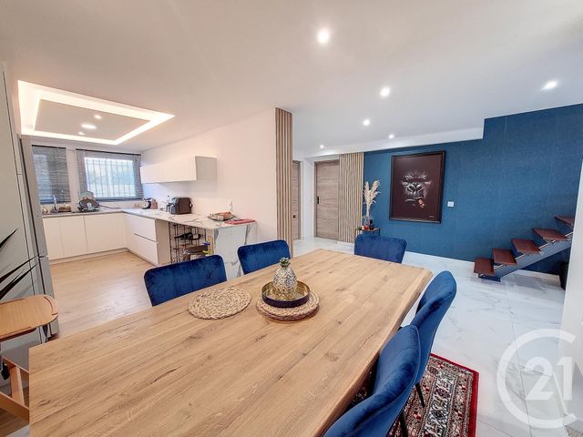 Appartement F4 à vendre - 4 pièces - 110.55 m2 - LORIENT - 56 - BRETAGNE - Century 21 Ploemeur Immobilier