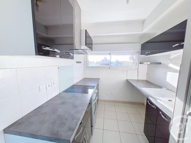 Afficher la photo en grand Appartement F3 à vendre - 3 pièces - 66.32 m2 - PLOEMEUR - 56 - BRETAGNE - Century 21 Ploemeur Immobilier