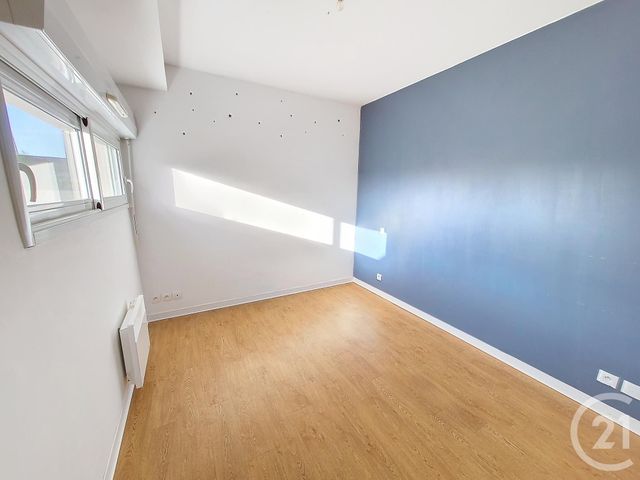Afficher la photo en grand Appartement F3 à vendre - 3 pièces - 66.32 m2 - PLOEMEUR - 56 - BRETAGNE - Century 21 Ploemeur Immobilier