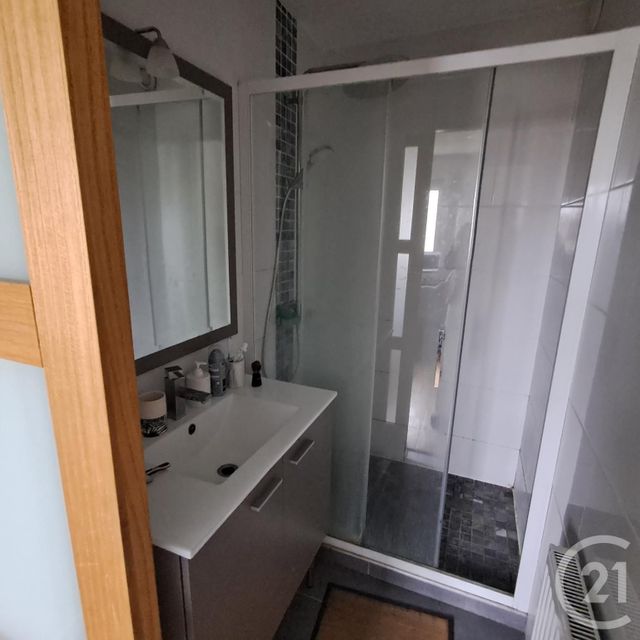 Appartement T2 à vendre - 2 pièces - 37.14 m2 - PLOEMEUR - 56 - BRETAGNE - Century 21 Ploemeur Immobilier