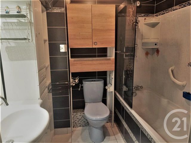 Afficher la photo en grand Appartement T1 à vendre - 1 pièce - 29.3 m2 - PLOEMEUR - 56 - BRETAGNE - Century 21 Ploemeur Immobilier