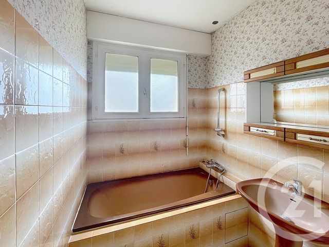 Afficher la photo en grand maison à vendre - 8 pièces - 182.2 m2 - PLOEMEUR - 56 - BRETAGNE - Century 21 Ploemeur Immobilier