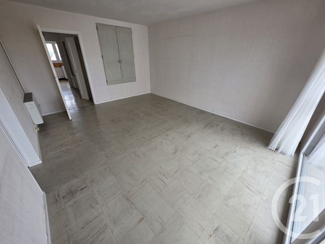 Appartement F2 à vendre - 2 pièces - 57.6 m2 - PLOEMEUR - 56 - BRETAGNE - Century 21 Ploemeur Immobilier