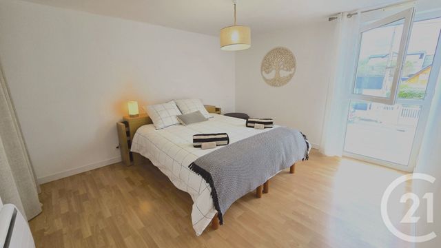 Afficher la photo en grand Appartement F3 à vendre - 3 pièces - 67.54 m2 - PLOEMEUR - 56 - BRETAGNE - Century 21 Ploemeur Immobilier
