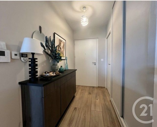 Appartement F4 à vendre - 4 pièces - 97.84 m2 - LARMOR PLAGE - 56 - BRETAGNE - Century 21 Ploemeur Immobilier