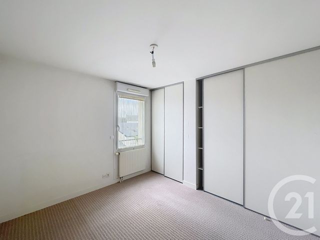 Appartement T3 à vendre - 3 pièces - 66.33 m2 - PLOEMEUR - 56 - BRETAGNE - Century 21 Ploemeur Immobilier