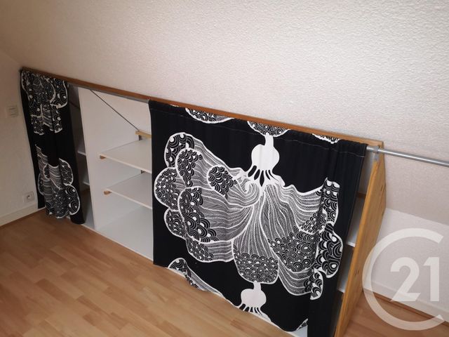 Appartement T2 à louer - 2 pièces - 32.92 m2 - GUIDEL - 56 - BRETAGNE - Century 21 Ploemeur Immobilier