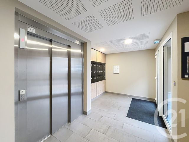 Appartement F2 à vendre - 2 pièces - 42.45 m2 - PLOEMEUR - 56 - BRETAGNE - Century 21 Ploemeur Immobilier