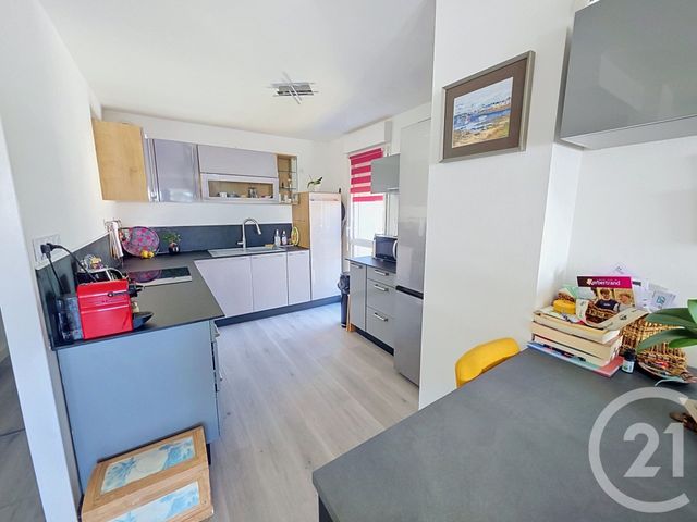 Appartement F4 à vendre - 4 pièces - 92.42 m2 - PLOEMEUR - 56 - BRETAGNE - Century 21 Ploemeur Immobilier