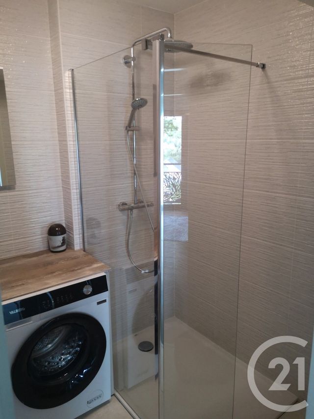 Appartement T2 à louer - 3 pièces - 67.44 m2 - PLOEMEUR - 56 - BRETAGNE - Century 21 Ploemeur Immobilier