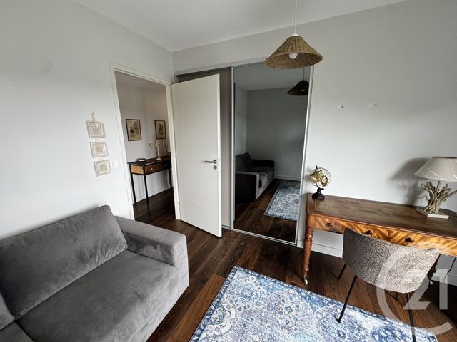 Appartement T2 à louer - 3 pièces - 67.44 m2 - PLOEMEUR - 56 - BRETAGNE - Century 21 Ploemeur Immobilier