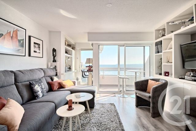 Appartement F2 à vendre - 2 pièces - 31.6 m2 - PLOEMEUR - 56 - BRETAGNE - Century 21 Ploemeur Immobilier