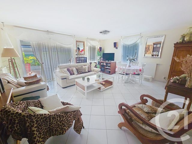 Appartement F4 à vendre - 4 pièces - 85.14 m2 - PLOEMEUR - 56 - BRETAGNE - Century 21 Ploemeur Immobilier