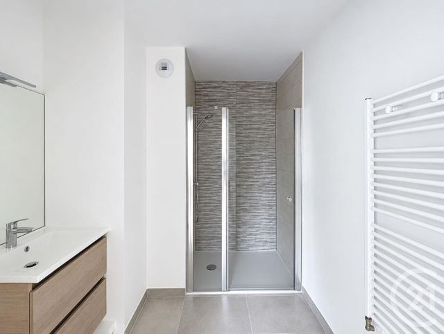 Appartement T2 à vendre - 2 pièces - 47.25 m2 - PLOEMEUR - 56 - BRETAGNE - Century 21 Ploemeur Immobilier