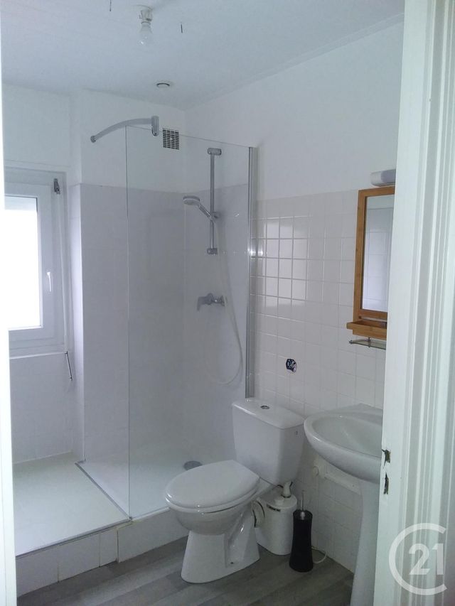maison à louer - 7 pièces - 139.0 m2 - PLOEMEUR - 56 - BRETAGNE - Century 21 Ploemeur Immobilier