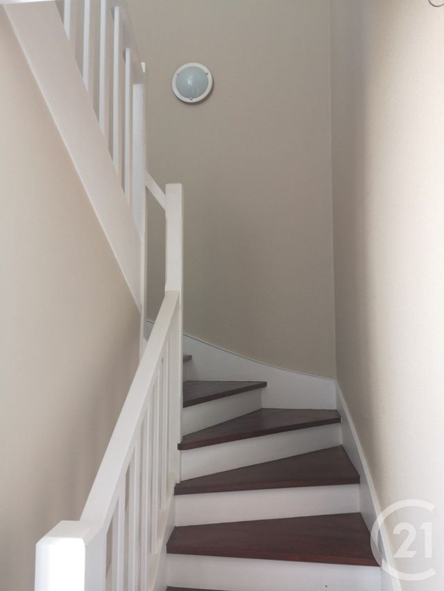 Appartement T2 à louer - 2 pièces - 36.78 m2 - PLOEMEUR - 56 - BRETAGNE - Century 21 Ploemeur Immobilier