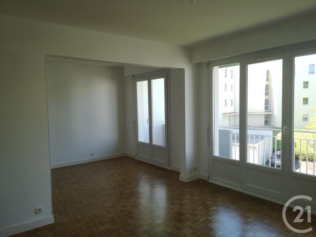 Appartement T3 à louer - 3 pièces - 75.24 m2 - PLOEMEUR - 56 - BRETAGNE - Century 21 Ploemeur Immobilier