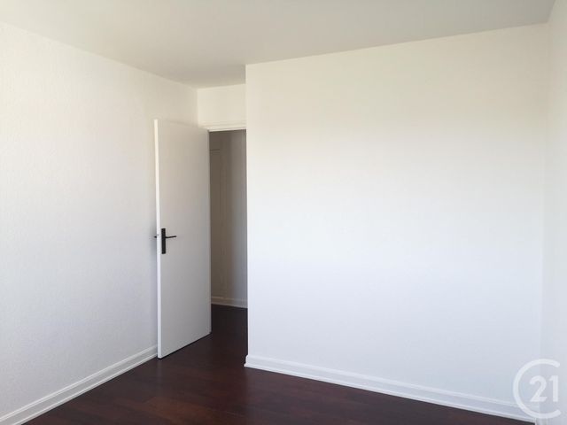 Appartement T3 à louer - 3 pièces - 75.24 m2 - PLOEMEUR - 56 - BRETAGNE - Century 21 Ploemeur Immobilier
