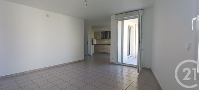 Appartement F3 à louer - 3 pièces - 67.3 m2 - PLOEMEUR - 56 - BRETAGNE - Century 21 Ploemeur Immobilier