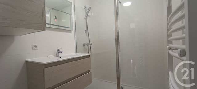 Appartement F3 à louer - 3 pièces - 67.3 m2 - PLOEMEUR - 56 - BRETAGNE - Century 21 Ploemeur Immobilier