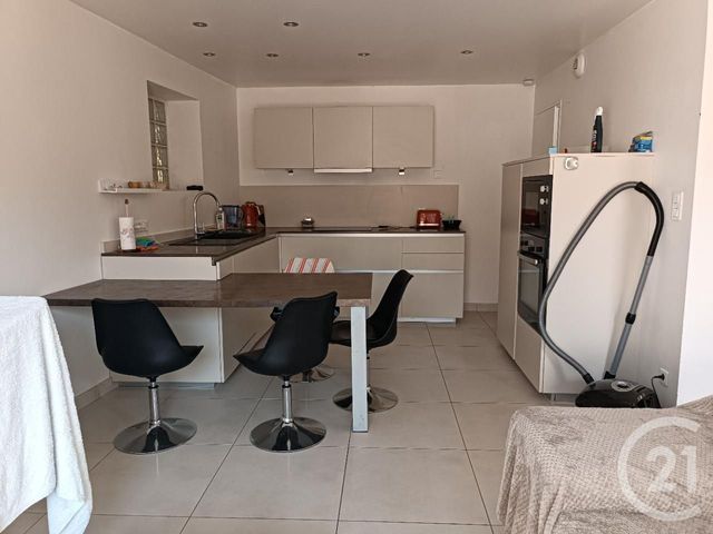 Appartement T3 à louer - 3 pièces - 46.0 m2 - LARMOR PLAGE - 56 - BRETAGNE - Century 21 Ploemeur Immobilier