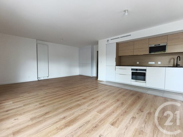 Appartement T4 à louer - 4 pièces - 90.02 m2 - PLOEMEUR - 56 - BRETAGNE - Century 21 Ploemeur Immobilier