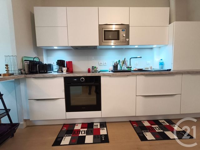 Appartement T2 à louer - 2 pièces - 43.7 m2 - PLOEMEUR - 56 - BRETAGNE - Century 21 Ploemeur Immobilier