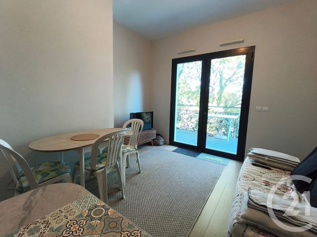 Appartement T2 à louer - 2 pièces - 43.7 m2 - PLOEMEUR - 56 - BRETAGNE - Century 21 Ploemeur Immobilier
